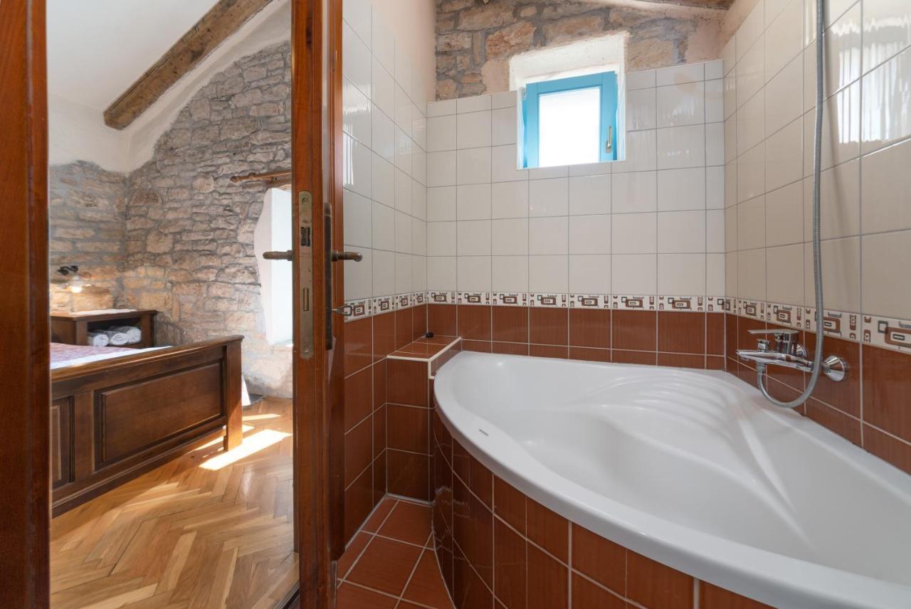 Villa Janko Sveti Lovreč Pazenatički Extérieur photo