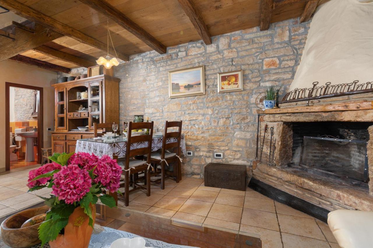 Villa Janko Sveti Lovreč Pazenatički Extérieur photo